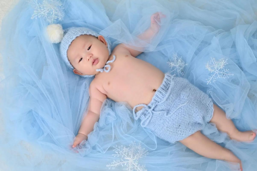 赤壁怀孕肚子起小疙瘩很痒